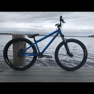 Meet your Posher, Joshua